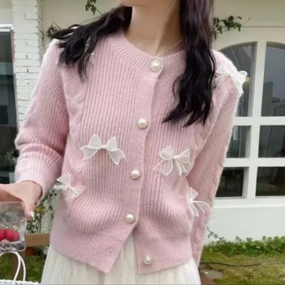 NWOT Pink Bow Cardi With Pearl Buttons - Picture 1 of 4